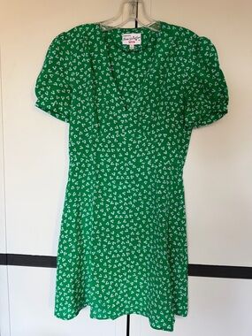 HVN Green Floral V-Neck Puff Sleeve Silk Dress - Size 6